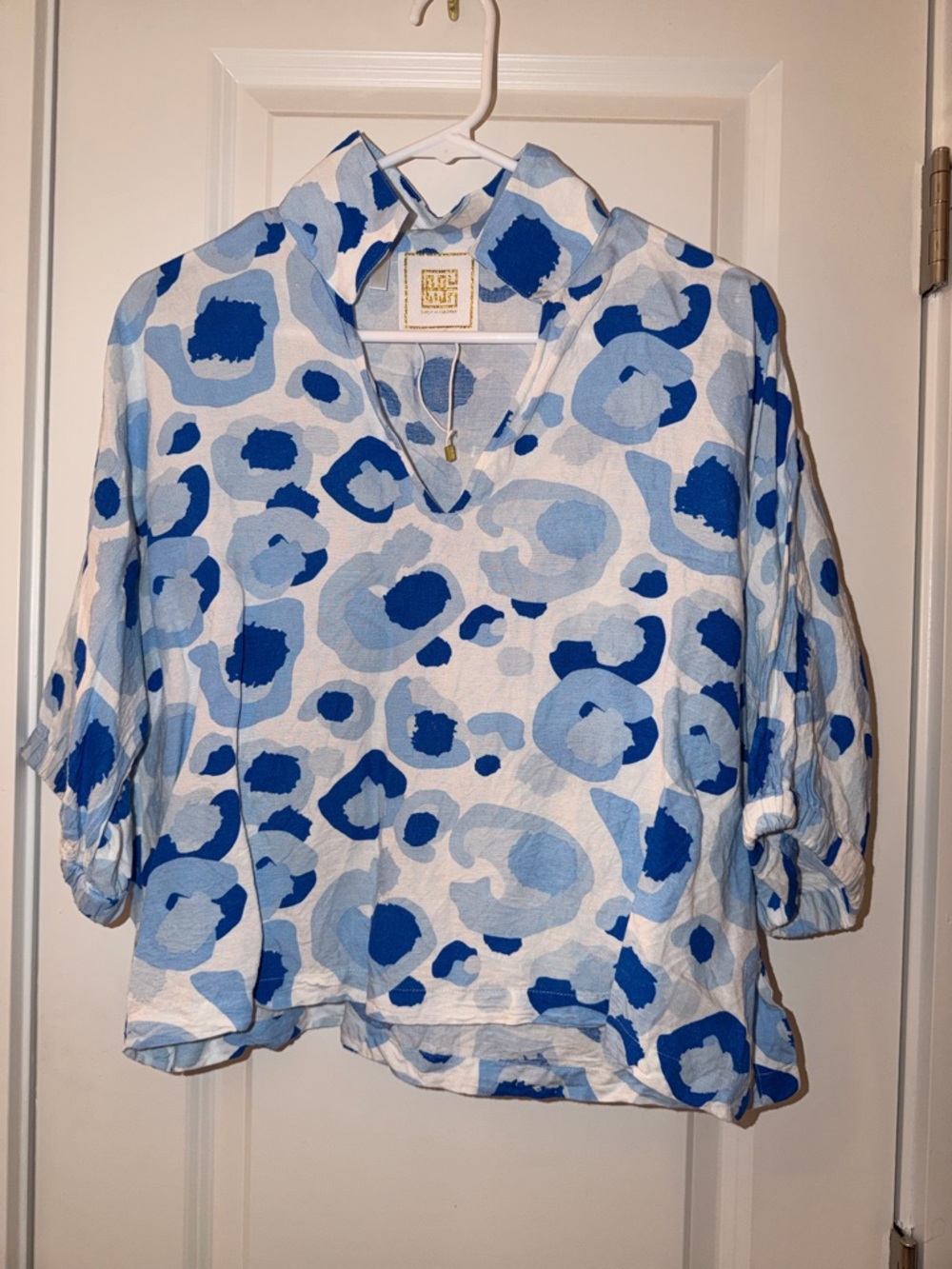 Blue Abstract Spot V-Neck Blouse by French Dressing